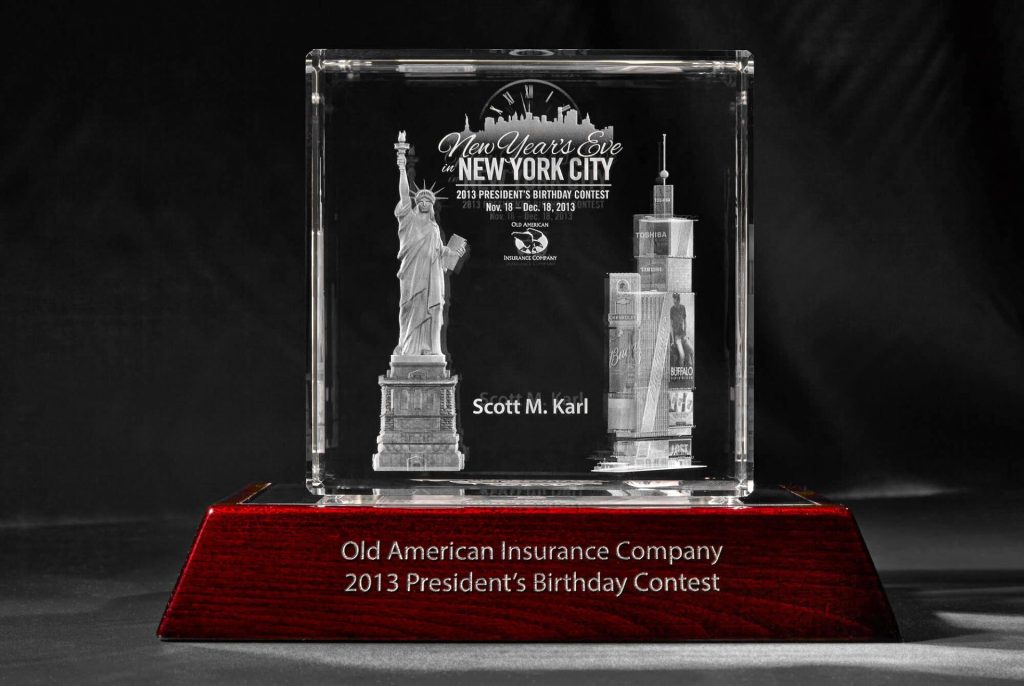 Square 16SB4W New York, Statue of Liberty, New Year's Eve in New York City, Old American Insurance Company